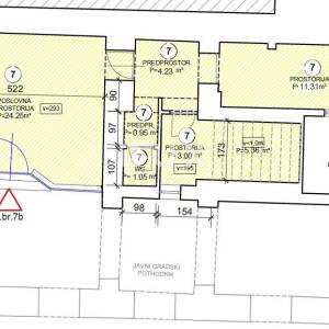 RIJEKA, SUŠAK - poslovni prostor s velikim izlogom, odlična lokacija 52 m2