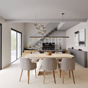 Rijeka, Trsat, dvoetažni 3s+db, terasa