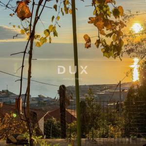 RIJEKA, TRSAT – etaža privatne kuće s očaravajućim pogledom na more, vrhunska pozicija iznad centra Rijeke