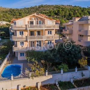 Rogoznica, Zatoglav, apartmanski objekt - 7 app