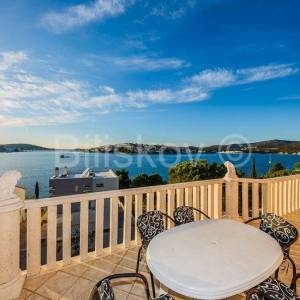 Rogoznica, Zatoglav, apartmanski objekt - 7 app