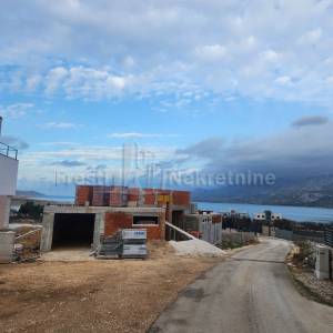 ROVANJSKA -ATRAKTIVNA VILLA U IZGRADNJI, 100 m OD MORA