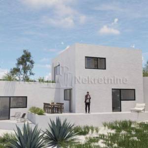 ROVANJSKA -ATRAKTIVNA VILLA U IZGRADNJI, 100 m OD MORA