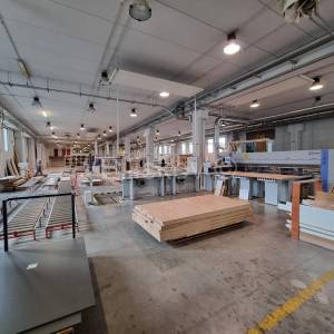 Samobor, proizvodno skladišni prostor 8.200m2, zemljište 15.000m2