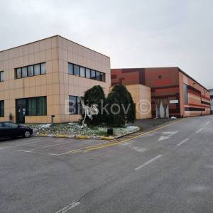 Samobor, proizvodno skladišni prostor 8.200m2, zemljište 15.000m2