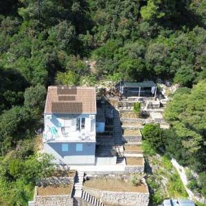 SAMOSTOJEĆA KUĆA NA MLJETU - IZVRSNA LOKACIJA!