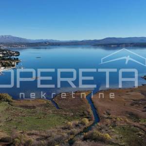 Samostojeća kuća u prvom redu do mora, Posedarje 