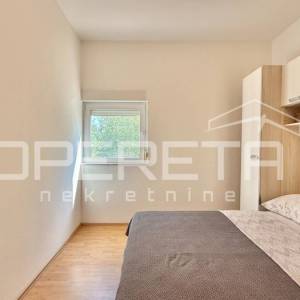 Samostojeća kuća u prvom redu do mora, Posedarje 