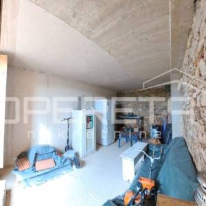 Šarmantna kamena kuća u Grohotama, Šolta