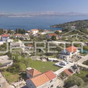 Šarmantna kamena kuća u Grohotama, Šolta