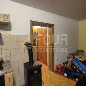 Saršoni, 51.42m2, 2s+db, lođa