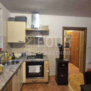 Saršoni, 51.42m2, 2s+db, lođa