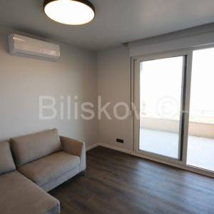 Seget Donji, kuća sa 3 stana, 427m2, prodaja