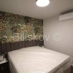 Seget Donji, kuća sa 3 stana, 427m2, prodaja