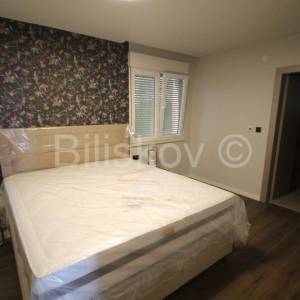 Seget Donji, kuća sa 3 stana, 427m2, prodaja