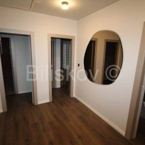 Seget Donji, kuća sa 3 stana, 427m2, prodaja