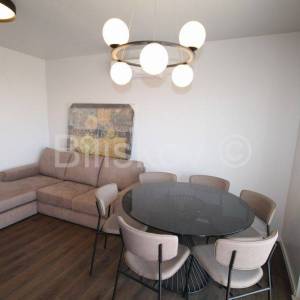 Seget Donji, kuća sa 3 stana, 427m2, prodaja