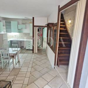 Selce kuća u strogom centru