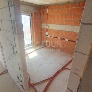 Senj, projekt kuće sa 6 stambenih jedinica i 6 garaža