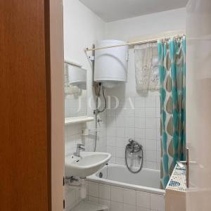 Senj - stan s otvorenim pogledom na more, blizu centra