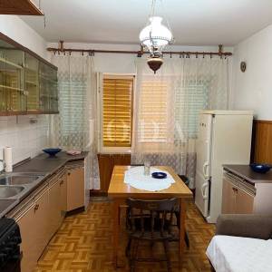 Senj - stan s otvorenim pogledom na more, blizu centra