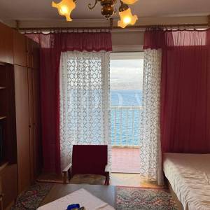 Senj - stan s otvorenim pogledom na more, blizu centra