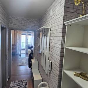 Senj stan s predivnim pogledom na more