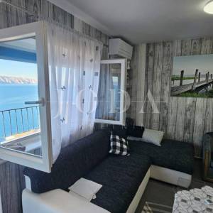 Senj stan s predivnim pogledom na more