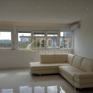 Šibenik, 2s+db, 62m2, pogled na more