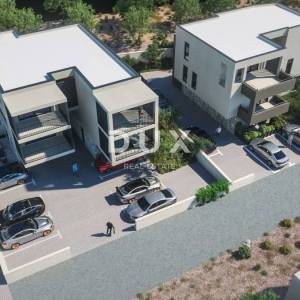 ŠIBENIK, BRODARICA – Trosoban stan u novogradnji