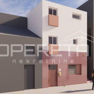 Šibenik, centar – kuća u izgradnji, 3 etaže, terasa