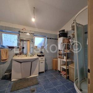 Šibenik, Grad prodaja dvoetažni  trosoban stan, terasa