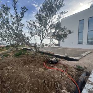 ŠIBENIK, VODICE - Dvojna kuća s bazenom i panoramskim pogledom na more i Vodice