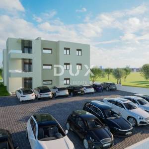 ŠIBENIK, VODICE – Stan u prizemlju novogradnje, s dvorištem na top lokaciji! PRILIKA!