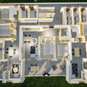 ŠIBENIK, VODICE – Trosoban stan u novogradnji s prelijepim pogledom na more!