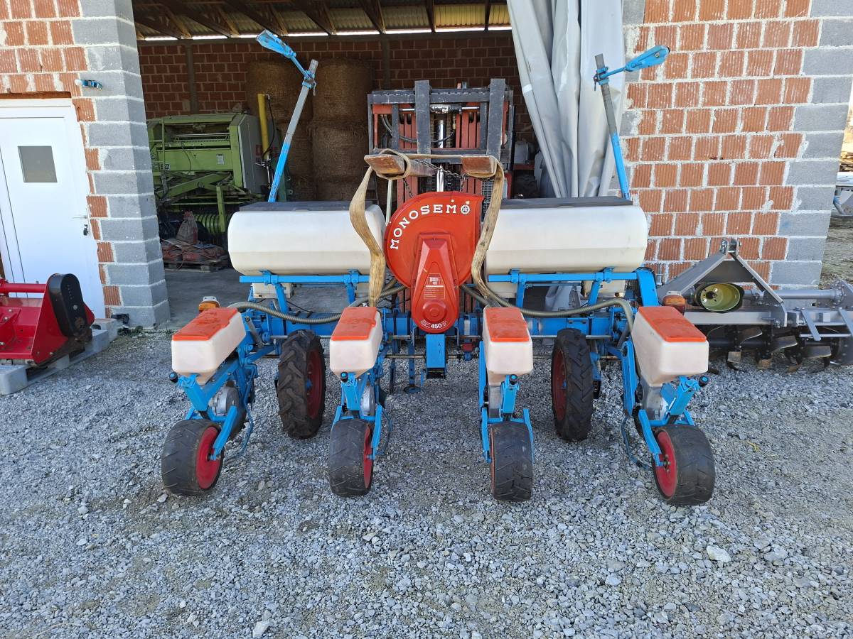 Sijačica za kukuruz MONOSEM 4 reda