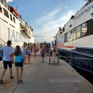 SILBA - GRAĐ. ZEMLJ. - 1.910m2***PRILIKA***