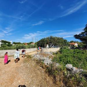 SILBA - GRAĐEVINSKO ZEMLJIŠTE - PRILIKA - 5772m2