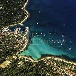 SILBA - GRAĐEVINSKO ZEMLJIŠTE - PRILIKA - 5772m2