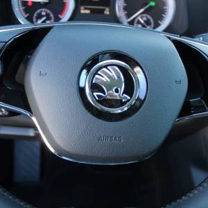 Škoda Karoq 2.0 TDi DSG *LED, NAVIGACIJA, KAMERA*