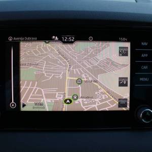 Škoda Karoq 2.0 TDi DSG *LED, NAVIGACIJA, KAMERA*