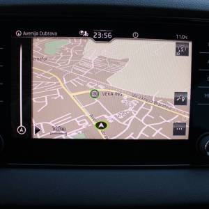 Škoda Karoq 2.0 TDi DSG *NAVIGACIJA, KAMERA*