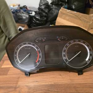 Škoda Octavia 2 facelift TDI RS - Kilometar sat