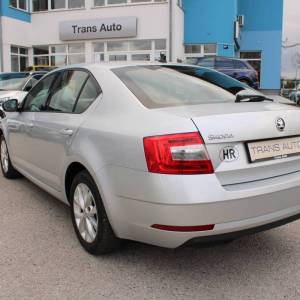Škoda Octavia 2.0 TDi 150ks *NAVIGACIJA*