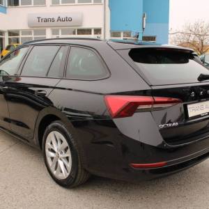 Škoda Octavia Combi 2.0 TDi DSG *LED, NAVIGACIJA*