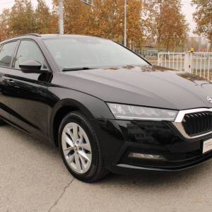 Škoda Octavia Combi 2.0 TDi DSG *LED, NAVIGACIJA*