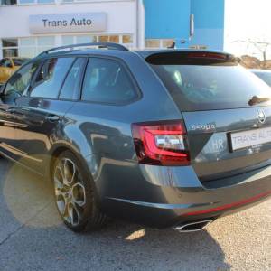 Škoda Octavia Combi VRS 2.0 TDi DSG - nije uvoz