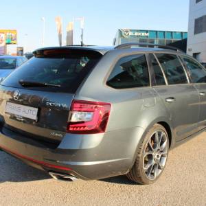 Škoda Octavia Combi VRS 2.0 TDi DSG - nije uvoz