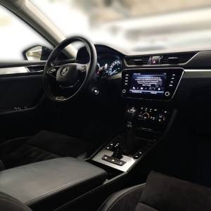 Škoda Superb 2.0 TDI BUSINESS