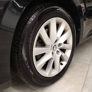 Škoda Superb 2.0 TDI BUSINESS